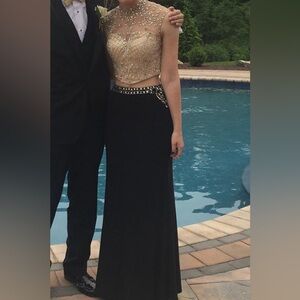 Alyce Paris Gown Black and Gold Jewels Embellished Prom Formal Fairy